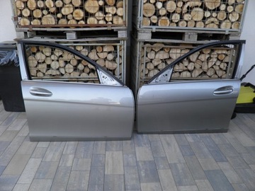 DRZWI PRAWY PRZÓD MERCEDES C KLASA W204 MB723