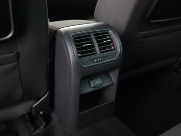 Volkswagen Golf Sportsvan Sportsvan 1.4 TSI BlueMotion Technology 125KM 2017 Volkswagen Golf Sportsvan navi klima auto grzane, zdjęcie 36