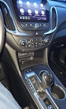 Chevrolet 2020 Chevrolet Equinox 2.0 benz automat ,bogata wersja ,zadbany 2.0 Benzyna, zdjęcie 21