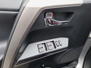 Toyota RAV4 IV MPV Facelifting 2.5 Hybrid 197KM 2017 Toyota RAV4 RAV4 Hybrid Selection 4x4 Temp aktywnyCzytanie znakowBi-LEDPL, zdjęcie 8
