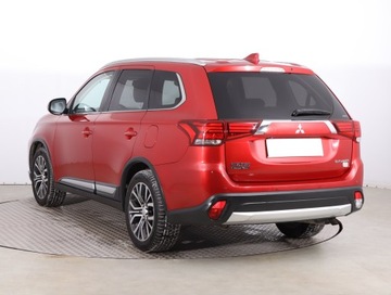 Mitsubishi Outlander III SUV Facelifting 2017 2.0 150KM 2017 Mitsubishi Outlander 2.0, Salon Polska, zdjęcie 3