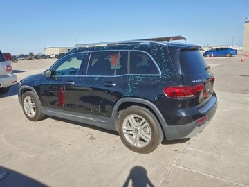 Mercedes GLB 2023 Mercedes-Benz GLB 250 2023 2.0L 2.0 Benzyna 221KM, zdjęcie 1