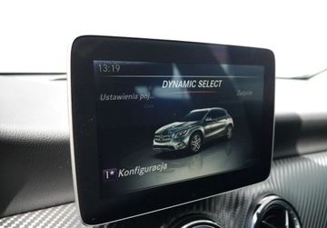 Mercedes GLA I Off-roader 1.6 180 122KM 2017 Mercedes-Benz GLA LIFT 180 Benzyna 122HP Automat Kamera II.wlasciciel GWAR, zdjęcie 19