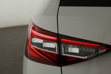 Skoda Superb III Kombi 2.0 TDI 150KM 2015 Skoda Superb 2.0 TDI, Automat, Skóra, Navi, Xenon, zdjęcie 15