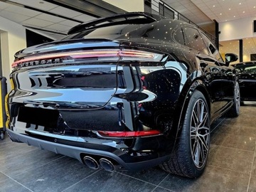 Porsche Cayenne III SUV Plug-In Facelifting 3.0 470KM 2025 Cayenne Coupe E-Hybrid Black Edition 3.0 (470KM) 2025, zdjęcie 2