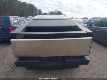  Tesla Cybertruck Cyberbeast 2024 Elektryczny 845KM, zdjęcie 3