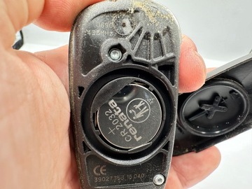 KLÍČ KLÍČEK OVLÁDAČ OPEL ASTRA V 39027353 433MHZ
