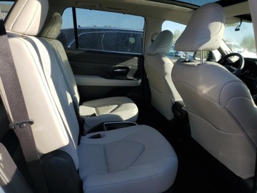 Toyota 2024 Toyota Grand Highlander Xle 2024 2.5l 2.5 Hybryda 243KM, zdjęcie 11