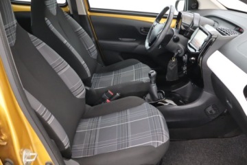 Peugeot 108 1.2 VTi 82KM 2016 Peugeot 108 1.2 PureTech, Klima, Tempomat, zdjęcie 8