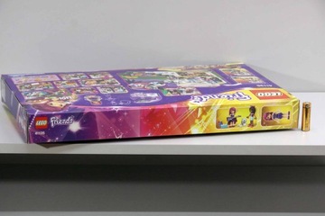 LEGO Friends 41135 - Dom gwiazdy pop Livi FV