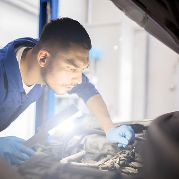 СВЕТИЛЬНИК ДЛЯ МАСТЕРСКОЙ 25 СВЕТОДИОДНЫХ КАНАЛЬНЫХ КРЮЧКОВ, МАГНИТ 245В