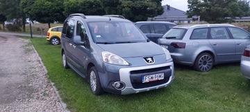 Peugeot Partner II Furgon 1.6 HDi 90KM 2012 Peugot partner teepe 2012, zdjęcie 21