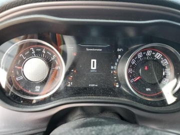 Dodge Challenger III 2023 Dodge Challenger Challenger sxt 3.6 Benzyna 303KM, zdjęcie 9