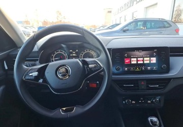 Skoda Scala Hatchback 1.0 TSI 110KM 2022 Skoda Scala Ambition 1.0 TSI 110 KM Czujniki Clima Benzyna 110KM, zdjęcie 16