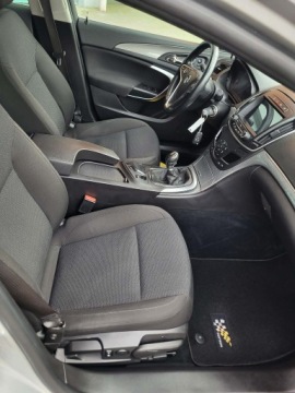 Opel Insignia I Sports Tourer Facelifting 2.0 CDTI ECOFLEX 140KM 2014 Opel Insignia 2.0 CDTI PANORAMA XENON NAVI KAMERA NOWY ROZRZĄD, zdjęcie 7