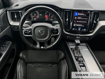 Volvo XC60 II Crossover T5 250KM 2019 Volvo XC 60 SalonPL T5 RDesign AWD LED HAK BLIS Te, zdjęcie 11