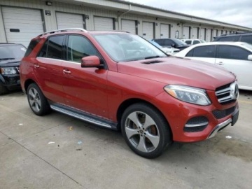 Mercedes GLE W166/C292 2018 Mercedes-Benz GLE Mercedes-Benz GLE 350 3.5 Benzyna 302KM, zdjęcie 2