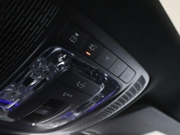 Mercedes CLA C118/X118 Shooting Brake Plug-In 1.3 250e 218KM 2021 Mercedes CLA 250 PHEV Multibeam LED, zdjęcie 38