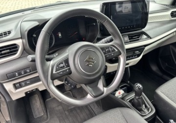 Suzuki Swift VI Hatchback Facelifting 1.2 DualJet SHVS 83KM 2025 Suzuki Swift Premium PLUS Gwarancja 2025 ROK Polski Salon Historia ASO 1.2, zdjęcie 8