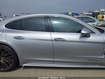 Porsche Panamera II 2023 Porsche Panamera 2023 4x4 Platinium edition 2.9 Benzyna 325KM, zdjęcie 1