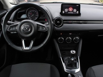 Mazda 2 III Hatchback 5d 1.5 SKY-G i-ELOOP 115KM 2018 Mazda 2 rata brutto od 2 072 zł / m-c |Klimatyzacj, zdjęcie 3