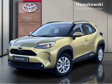 Toyota Yaris IV Hatchback 1.5 Hybrid Dynamic Force 116KM 2023 Toyota Yaris Cross Hybrid 1.5 Comfort Cross Hybrid