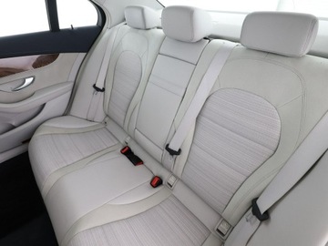 Mercedes Klasa C W205 Limuzyna 180 156KM 2014 Mercedes C 180 automat półskóra jane wnętrze, zdjęcie 16