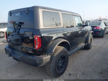 Ford Bronco VI 2024 Ford Bronco Wildtrak, 2024r., 4x4, 2.7L 2.7 Benzyna 315KM, zdjęcie 2