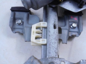 ROVER 75 MECHANIZMUS OKNO ZADNÍ LEVÝ 400593T2