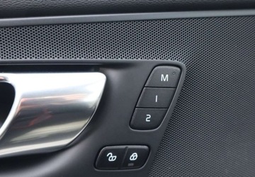 Volvo XC60 II 2020 Volvo XC 60 B5 Diesel Mild Hybrid 235KM AWD Inscription Salon PL gwarancja, zdjęcie 20