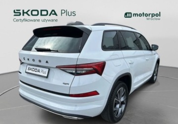 Skoda Kodiaq I SUV Facelifting 2.0 TSI 190KM 2023 Skoda Kodiaq 4x4 Sportline Travel Assist, Hak, ACC, Kamera, GPS, Bezwypad, zdjęcie 14