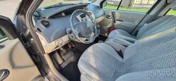 Renault Scenic II 2.0 i 16V 136KM 2006 RENAULT SCÉNIC II 2.0 16V GAZ LPG 135 KM 7 osób, zdjęcie 14