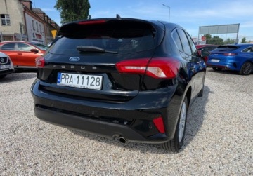 Ford Focus IV Hatchback 2.0 EcoBlue 150KM 2019 Ford Focus 2.0Tdci 150PS Navi FULL LED 88.000 km 2.0 Diesel 150KM, zdjęcie 2
