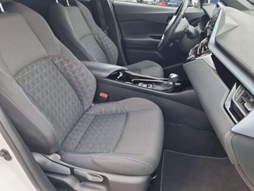 Toyota C-HR I Crossover Facelifting 2.0 Hybrid Dynamic Force 184KM 2020 Toyota C-HR Toyota C-HR 2.0 Hybrid Style, salon PL, gwarancja 2.0 Hybryda, zdjęcie 9