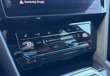 Volkswagen Arteon Fastback Facelifting 2.0 TDI 200KM 2021 Volkswagen Arteon Shooting Brake SalonPL R-Line 2.0TDI 200KM HAK Panorama, zdjęcie 25