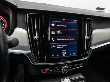 Volvo S90 II Sedan 2.0 D4 190KM 2017 VOLVO S90 D4 Inscription Sedan 2.0 190KM 2017, zdjęcie 16