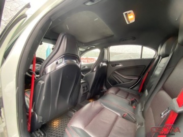 Mercedes Klasa A W176 Hatchback 5d Facelifting AMG 45 AMG 381KM 2016 Mercedes-Benz Klasa A A45 Race pak.performance salon PL 1 wl. Ful serwis, zdjęcie 33