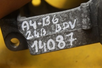 DRŽÁK DRŽÁKY PUMPY A4 B6 2.4 B BDV