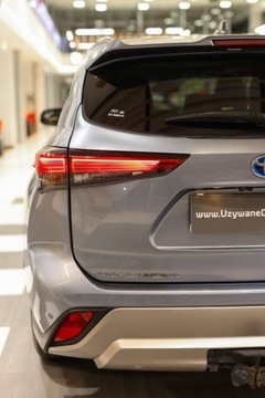 Toyota Highlander III 2.5 248KM 2021 Toyota Highlander 2.5 Hybrid Executive Skyview JBL HAK FV23 2.5 Hybryda, zdjęcie 31