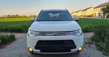 Mitsubishi Outlander III 2016 Mitsubishi Outlander ELEKTYK Benzyna Naped 44 skora kamera cofania, zdjęcie 1