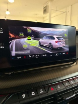 Skoda Octavia IV RS Kombi 2.0 TSI 245KM 2022 Skoda Octavia RS 2.0 TSI 245KM DSG Navi Head Up FV23 2.0 Benzyna, zdjęcie 23