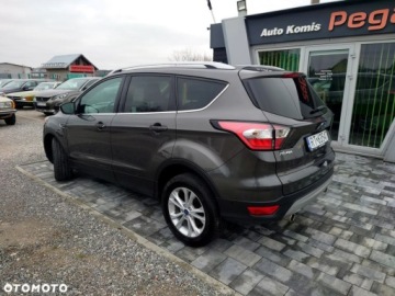 Ford Kuga II SUV 2.0 TDCi 150KM 2016 Ford Kuga Ford Kuga 2.0 TDCi 2x4 Titanium 2.0 Diesel 150KM, zdjęcie 2