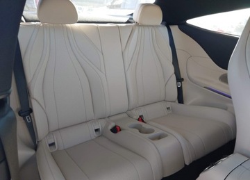 Mercedes CLE Coupe 3.0 450 381KM 2024 Mercedes-Benz CLE MERCEDES-BENZ CLE 450 4MATIC 3.0 Benzyna 380KM, zdjęcie 9