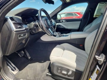 BMW X6 G06 2023 BMW X6 XDrive40I 2023 3.0 Benzyna 335KM, zdjęcie 7