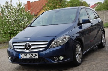 Mercedes Klasa B W246 Sports Tourer 180 BlueEFFICIENCY 122KM 2012 Mercedes B-Klasa Automat W246 Przebieg 78TKm Alu+Zima LED