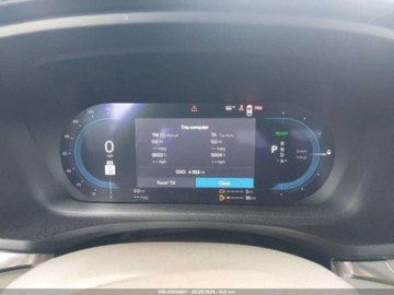 Volvo S60 III 2024 Volvo S60 Recharge Plug-In Hybrid Ultimate Dark Theme 2024 2.0l 2.0 Hybryda, zdjęcie 10