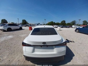 Lexus IS III 2022 Lexus IS 2022 Lexus IS 300 RWD 2.0 Benzyna 241KM, zdjęcie 3