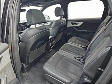 Audi Q7 II SQ7 Facelifting 4.0 TFSI 507KM 2022 Audi SQ7 4.0 TFSI 507 KM Salon Polska Gwarancja Fabryczna 4.0 Benzyna 507KM, zdjęcie 32