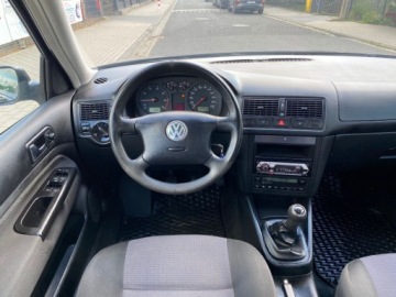 Volkswagen Golf V Hatchback 1.4 i 16V 75KM 2003 Volkswagen Golf KLIMATRONIC LEDY EL.SZYBY EL.LUSTERKA NISKI PRZEBIEG GWARA, zdjęcie 8
