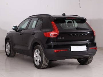 Volvo XC40 Crossover 2.0 D3 150KM 2018 Volvo XC40 D3, Navi, Klima, Klimatronic, Tempomat, zdjęcie 3